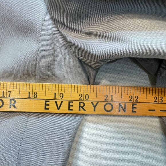 Talbots Womens One-Button Blazer Jacket Size 10 Gray Silk Blend Formal Classic - Picture 7 of 12